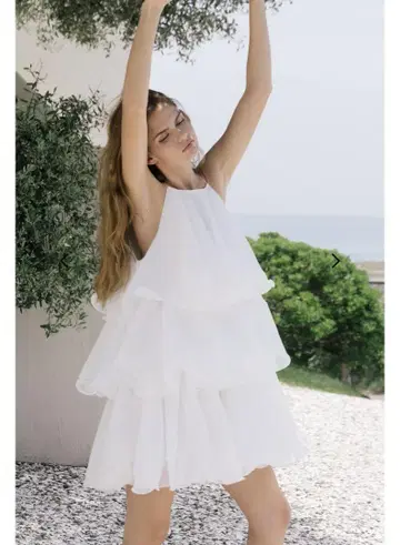 THE TOE 프릴 원피스 (Hesiod Frills Dress)