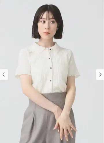 아이보리 반팔 버튼 셔츠