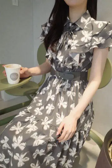 리본 패턴 로또 셔츠 드레스