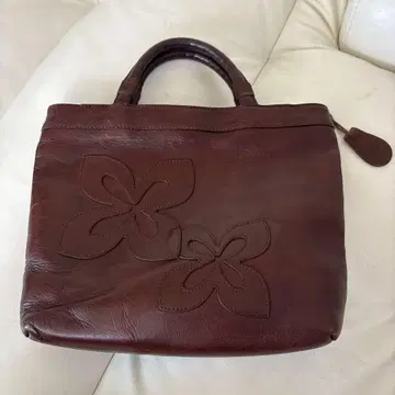 꽃 자수 새상품급 다크 브라운 핸드백 이비자