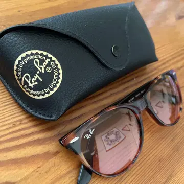 Ray-Ban RB2185F 웨이퍼러 II 1249/AA