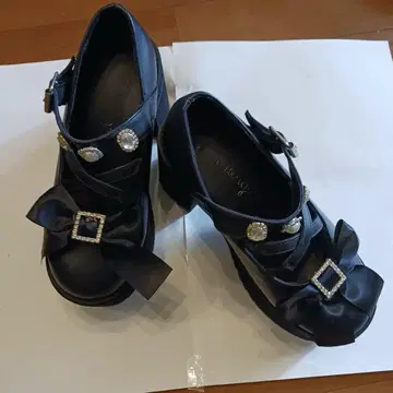 앙크루즈 통굽 신발 샌들 리본 지뢰 양산