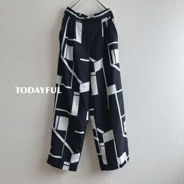 TODAYFUL 지오메트릭 턱 트라우저 m303