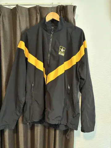 U.S.ARMY 트레이닝 자켓