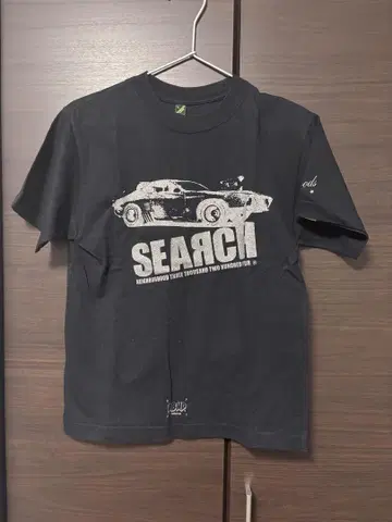 네이버후드 자동차 프린트 반팔 티셔츠 블랙