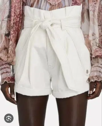 Zimmermann 화이트 숏 팬츠 사이즈 2