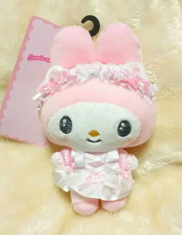 마이멜로디 화이트 고양이 발레리나 마스코트 참 아베일