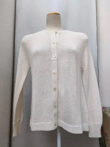 휴먼 우먼 화이트 코튼 니트 가디건