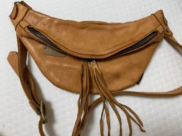 Schott Rancher 가죽 바디백