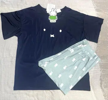 miffy 룸웨어 세트 M 사이즈 네이비/스카이블루 미사용 새상품