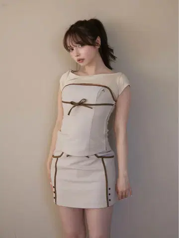 오늘 발송 사이즈 S AM1395 Wendy button set up