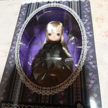 Secret Wonderland 인형