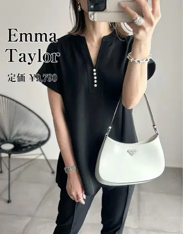Emma Taylor 이지케어 펄 버튼 키 넥 블라우스