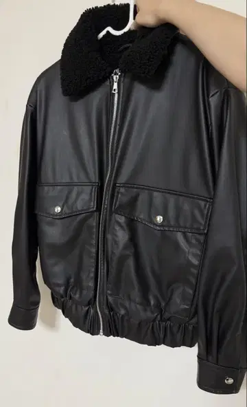 자라 블랙 가죽 자켓 XS