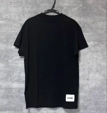 질샌더+ 블랙 티셔츠