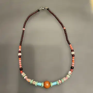 앤티크 비즈