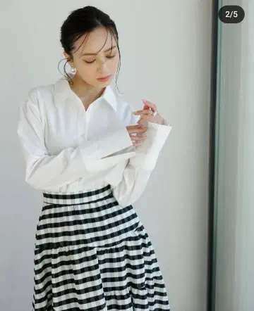 anuans 아누아스 MANY WAY 블라우스 화이트