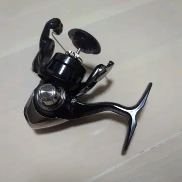 다이와 23 레가리스 LT 2000S-P 바디 본체 DAIWA