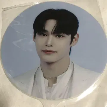ZEROBASEONE 김지은 부채
