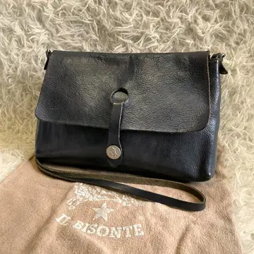 IL BISONTE 로고 메달 가죽 숄더백 이탈리아제 블랙