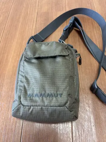 MAMMUT 숄더백 사코슈