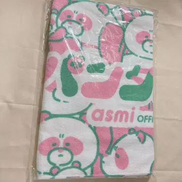 asmi 팬더로 뒤덮인 타월