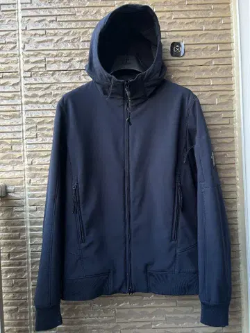 C.P. COMPANY Shell R 정품 선착순 판매