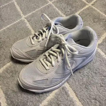 새상품 WIMBLEDON 통학 신발 윔블던 스니커즈 22cm
