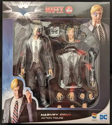 메디콤 토이 MAFEX HARVEY DENT 054