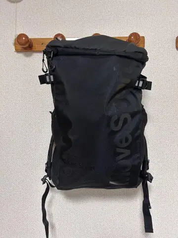 데상트 move sport 백팩 박스 블랙