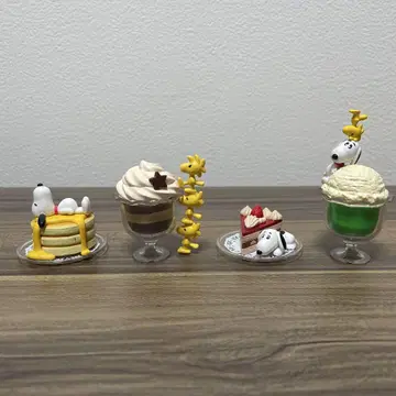 PEANUTS Yummy 스누피 스위츠 마스코트 컴플리트