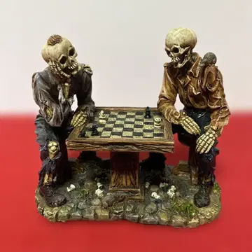 VERONESE 해골 체스 피규어