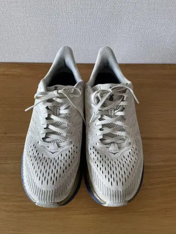 HOKA CLIFTON7 스니커즈 26cm