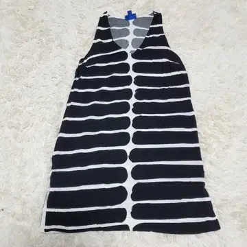 marimekko 마리메꼬 슬리브리스 원피스 S 사이즈 블랙 보더