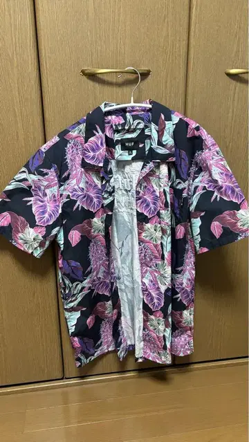 HUF PARAISO RESORT 버튼 셔츠 알로하 셔츠 L