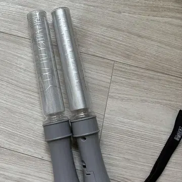 원인은 나에게 있다. 응원봉