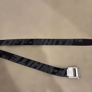OFF-WHITE 블랙 로고 벨트