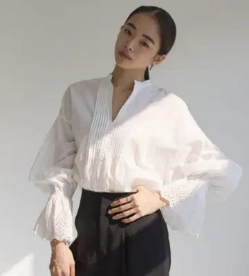 N.O.R.C 노크 컷워크 블라우스 셔츠 화이트