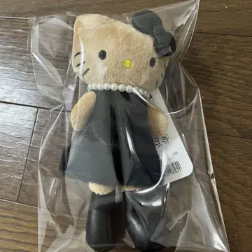 키티 GOGO 갸루 마스코트 블랙 드레스 일광화상