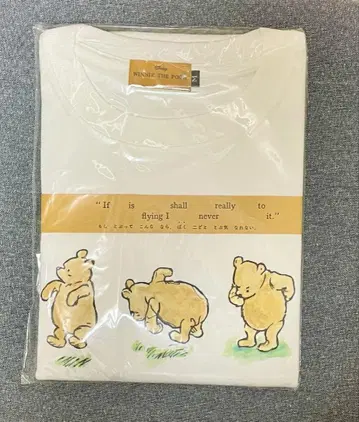 클래식 푸 티셔츠