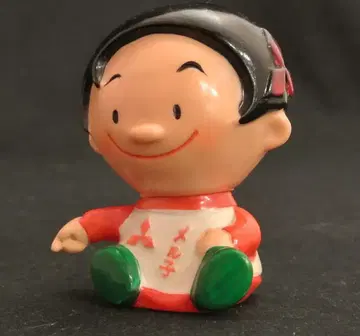 앉아 있는 멜코 소프트 비닐 빨간색