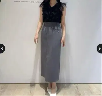 리랜드트루 슬릿 타이트 스커트 차콜 그레이 S