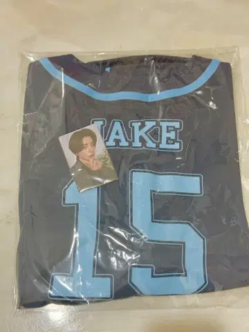 WALK THE LINE IN JP -JAKE 유니폼