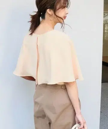NOBLE 케이프 슬리브 블라우스 핑크 피치 노블