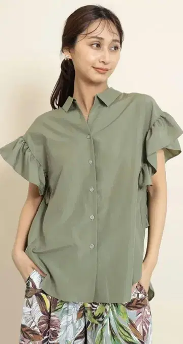 FENNEL 백 리본 테이프 프릴 블라우스 야마다야