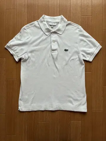 라코스테 LACOSTE 화이트 피케 셔츠 M(표시는 XS)