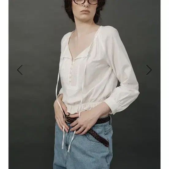 The Barnnet マグノリア オフショルダー トップ新品未使用タグ付き The Barnnet Magnolia Off-Shoulder Top Pink on Bunjang Global