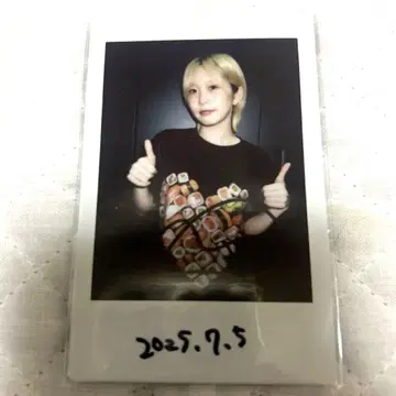 ExWHYZ 폴라로이드 mayu