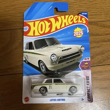 핫휠 LOTUS CORTINA