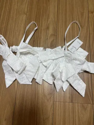 pain 리본 뷔스티에